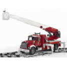 Пожарная машина MACK с выдвижной лестницей и помпой с модулем со световыми и звуковыми эффектами